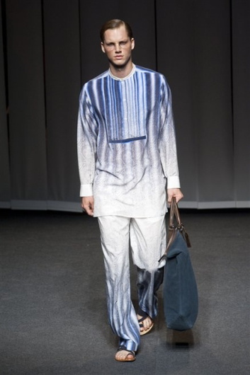 Fotoservizio/SS 2013/MEN/ETRO/D1/5
