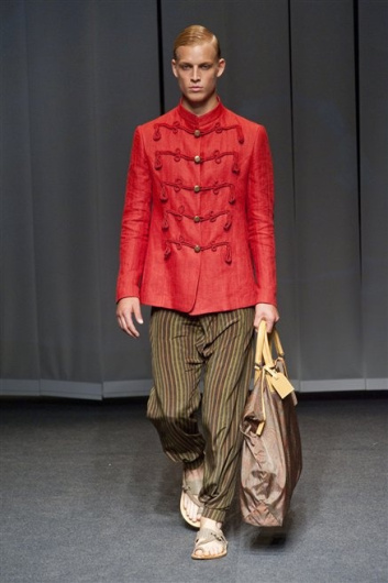 Fotoservizio/SS 2013/MEN/ETRO/D1/15