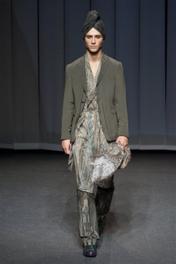 Fotoservizio/SS 2013/MEN/ETRO/D1/17