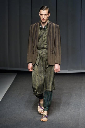 Fotoservizio/SS 2013/MEN/ETRO/D1/19