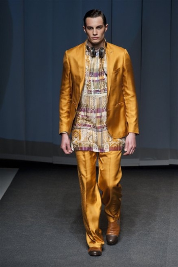 Fotoservizio/SS 2013/MEN/ETRO/D1/23
