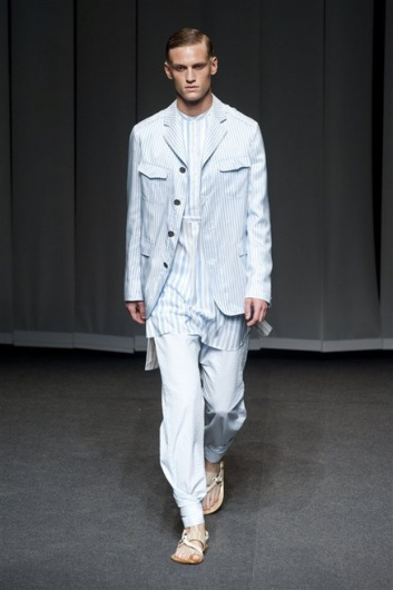Fotoservizio/SS 2013/MEN/ETRO/D1/27