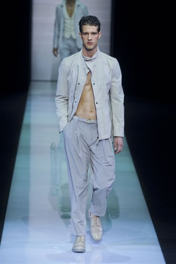 Fotoservizio/SS 2013/MEN/GIORGIO ARMANI/D1/8