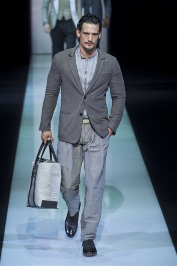 Fotoservizio/SS 2013/MEN/GIORGIO ARMANI/D1/11