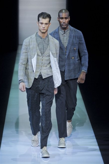 Fotoservizio/SS 2013/MEN/GIORGIO ARMANI/D1/12