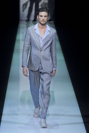 Fotoservizio/SS 2013/MEN/GIORGIO ARMANI/D1/17