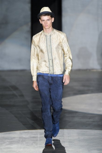 Fotoservizio/SS 2013/MEN/ICEBERG/D1/34