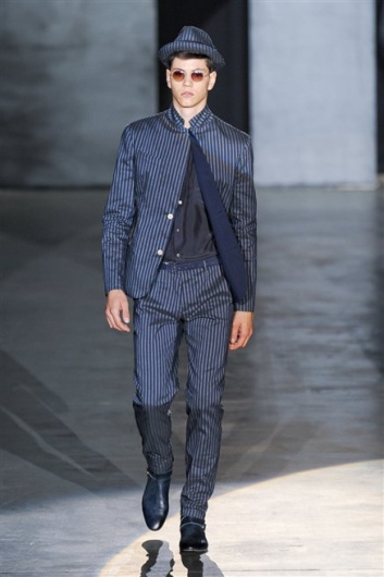 Fotoservizio/SS 2013/MEN/ICEBERG/D1/41