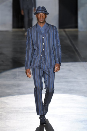 Fotoservizio/SS 2013/MEN/ICEBERG/D1/42