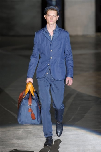 Fotoservizio/SS 2013/MEN/ICEBERG/D1/5