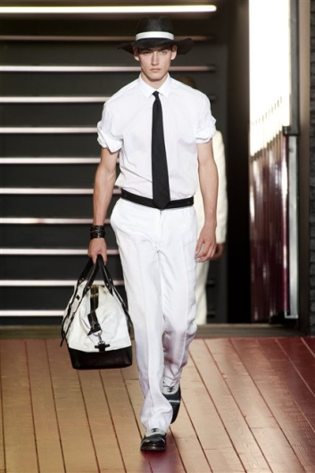 Fotoservizio/SS 2013/MEN/JOHN VARVATOS/D1/6