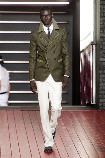 Fotoservizio/SS 2013/MEN/JOHN VARVATOS/D1/8