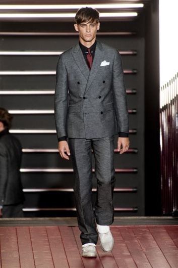 Fotoservizio/SS 2013/MEN/JOHN VARVATOS/D1/18