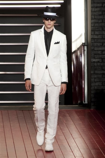 Fotoservizio/SS 2013/MEN/JOHN VARVATOS/D1/31