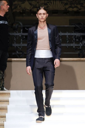Fotoservizio/SS 2013/MEN/LES HOMMES/D1/4