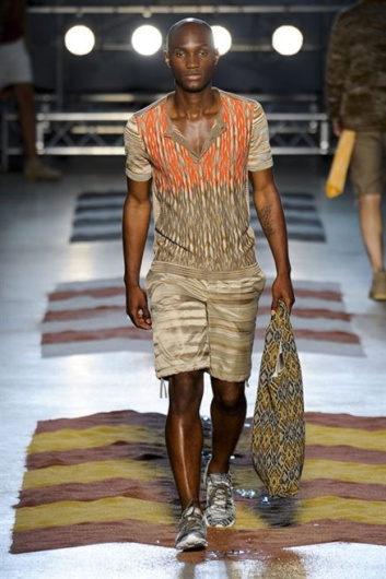 Fotoservizio/SS 2013/MEN/MISSONI/D1/15