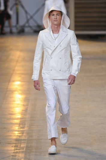 Fotoservizio/SS 2013/MEN/MONCLER GAMME BLEU/D1/1