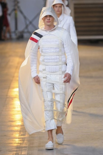 Fotoservizio/SS 2013/MEN/MONCLER GAMME BLEU/D1/5