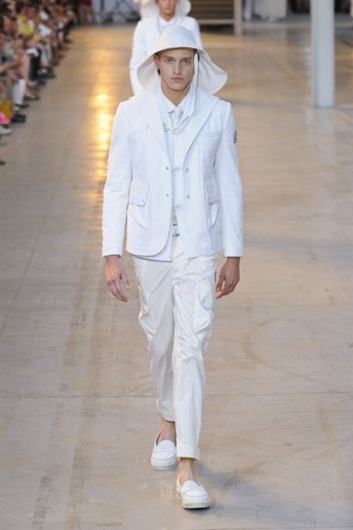 Fotoservizio/SS 2013/MEN/MONCLER GAMME BLEU/D1/6