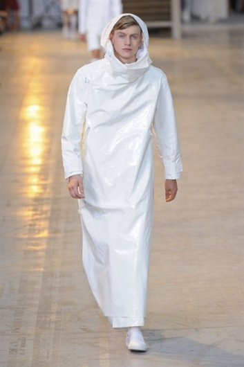 Fotoservizio/SS 2013/MEN/MONCLER GAMME BLEU/D1/11