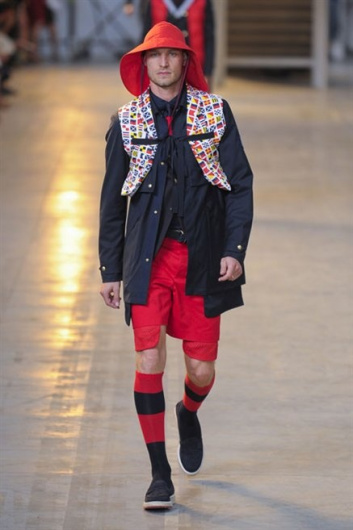 Fotoservizio/SS 2013/MEN/MONCLER GAMME BLEU/D1/16
