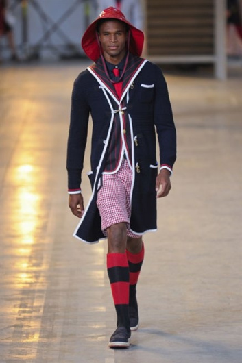 Fotoservizio/SS 2013/MEN/MONCLER GAMME BLEU/D1/19