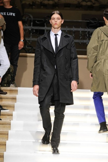Fotoservizio/SS 2013/MEN/LES HOMMES/D1/26
