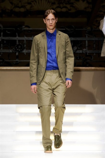 Fotoservizio/SS 2013/MEN/LES HOMMES/D1/33