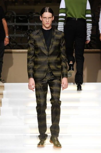Fotoservizio/SS 2013/MEN/LES HOMMES/D1/36