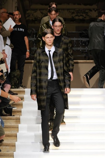 Fotoservizio/SS 2013/MEN/LES HOMMES/D1/40