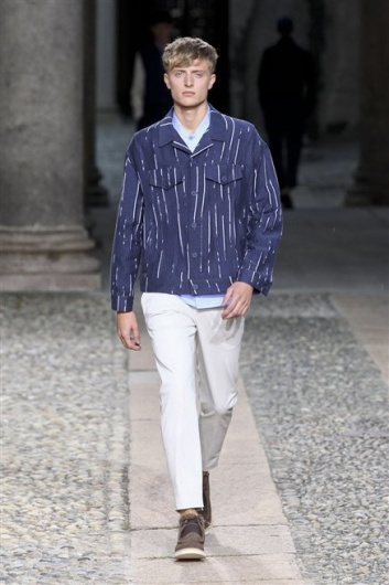 Fotoservizio/SS 2013/MEN/NEIL BARRETT/D1/10