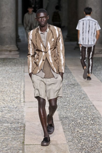 Fotoservizio/SS 2013/MEN/NEIL BARRETT/D1/20