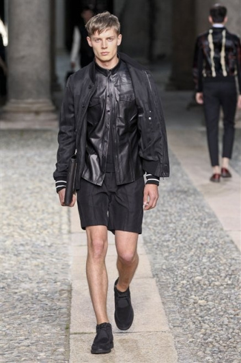 Fotoservizio/SS 2013/MEN/NEIL BARRETT/D1/32