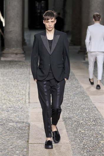 Fotoservizio/SS 2013/MEN/NEIL BARRETT/D1/38
