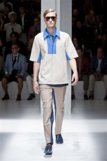 Fotoservizio/SS 2013/MEN/PRADA/D1/11