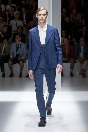 Fotoservizio/SS 2013/MEN/PRADA/D1/0