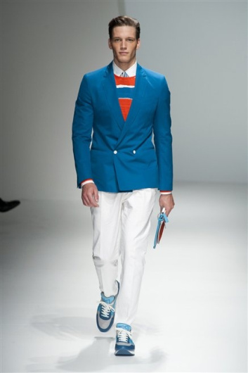 Fotoservizio/SS 2013/MEN/SALVATORE FERRAGAMO/D1/16