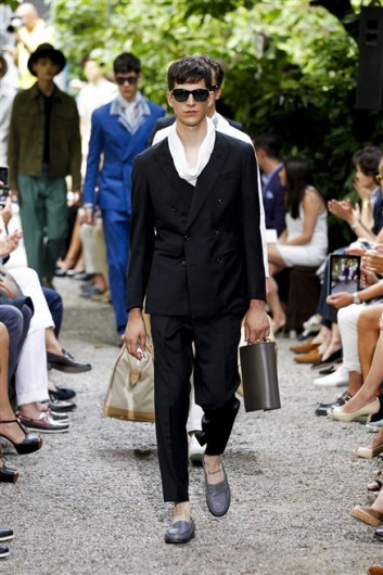Fotoservizio/SS 2013/MEN/TRUSSARDI/D1/32