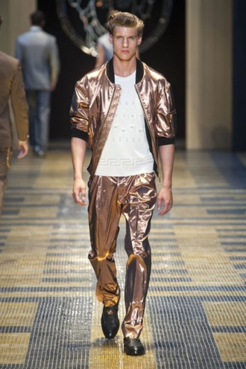 Fotoservizio/SS 2013/MEN/VERSACE/D1/10