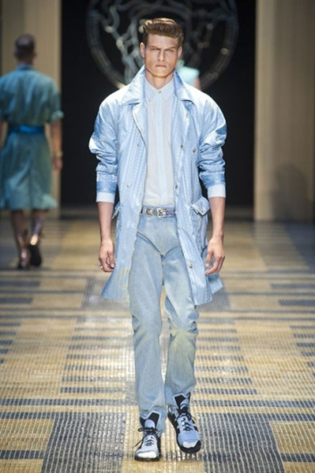 Fotoservizio/SS 2013/MEN/VERSACE/D1/16