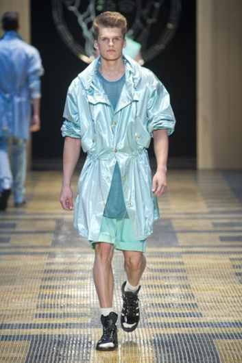 Fotoservizio/SS 2013/MEN/VERSACE/D1/18