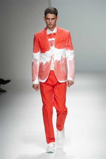 Fotoservizio/SS 2013/MEN/SALVATORE FERRAGAMO/D1/34