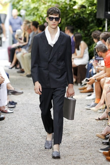 Fotoservizio/SS 2013/MEN/TRUSSARDI/D1/13