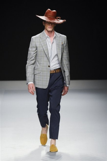 Fotoservizio/SS 2013/MEN/VIVIENNE WESTWOOD/D1/17