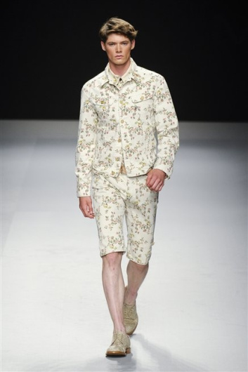 Fotoservizio/SS 2013/MEN/VIVIENNE WESTWOOD/D1/42
