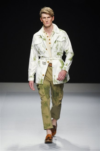Fotoservizio/SS 2013/MEN/VIVIENNE WESTWOOD/D1/44