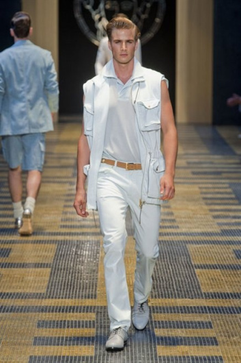 Fotoservizio/SS 2013/MEN/VERSACE/D1/32