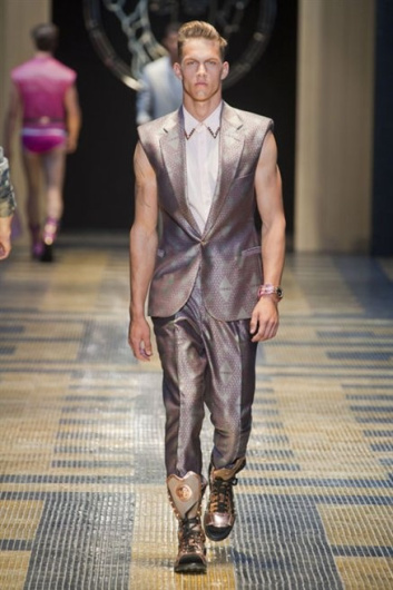 Fotoservizio/SS 2013/MEN/VERSACE/D1/42