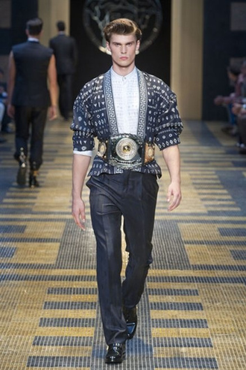 Fotoservizio/SS 2013/MEN/VERSACE/D1/50