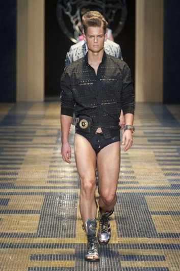 Fotoservizio/SS 2013/MEN/VERSACE/D1/51